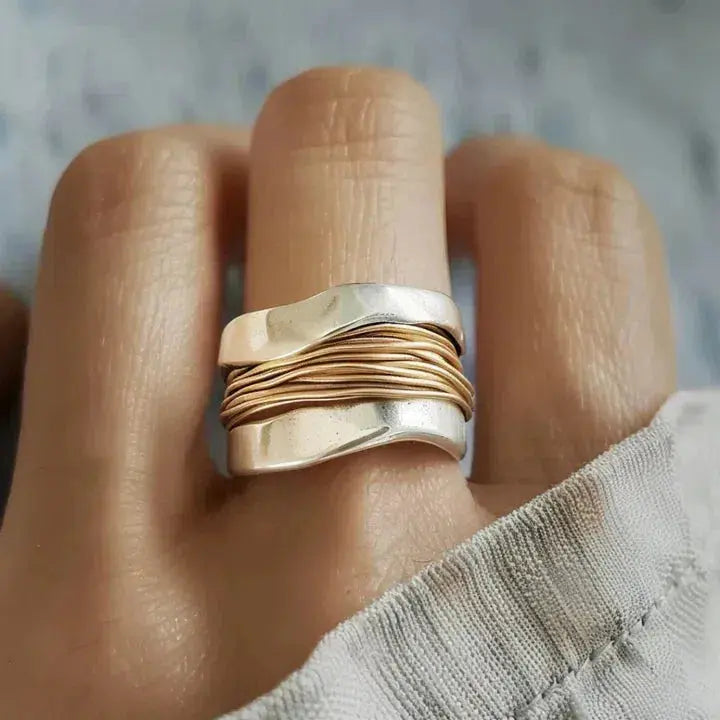 Gesine | Ring mit feiner Windung
